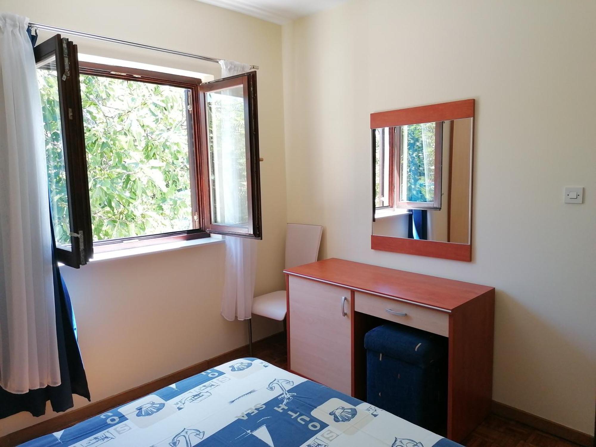 Apartments With A Parking Space Njivice, Krk - 5320 部屋 写真